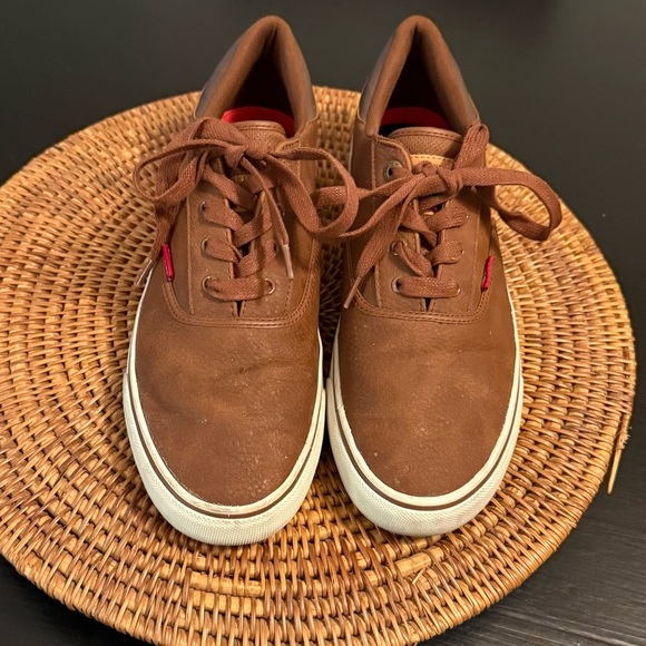 Men's Levi’s brown Casual Sneakers - Picture 2 of 8